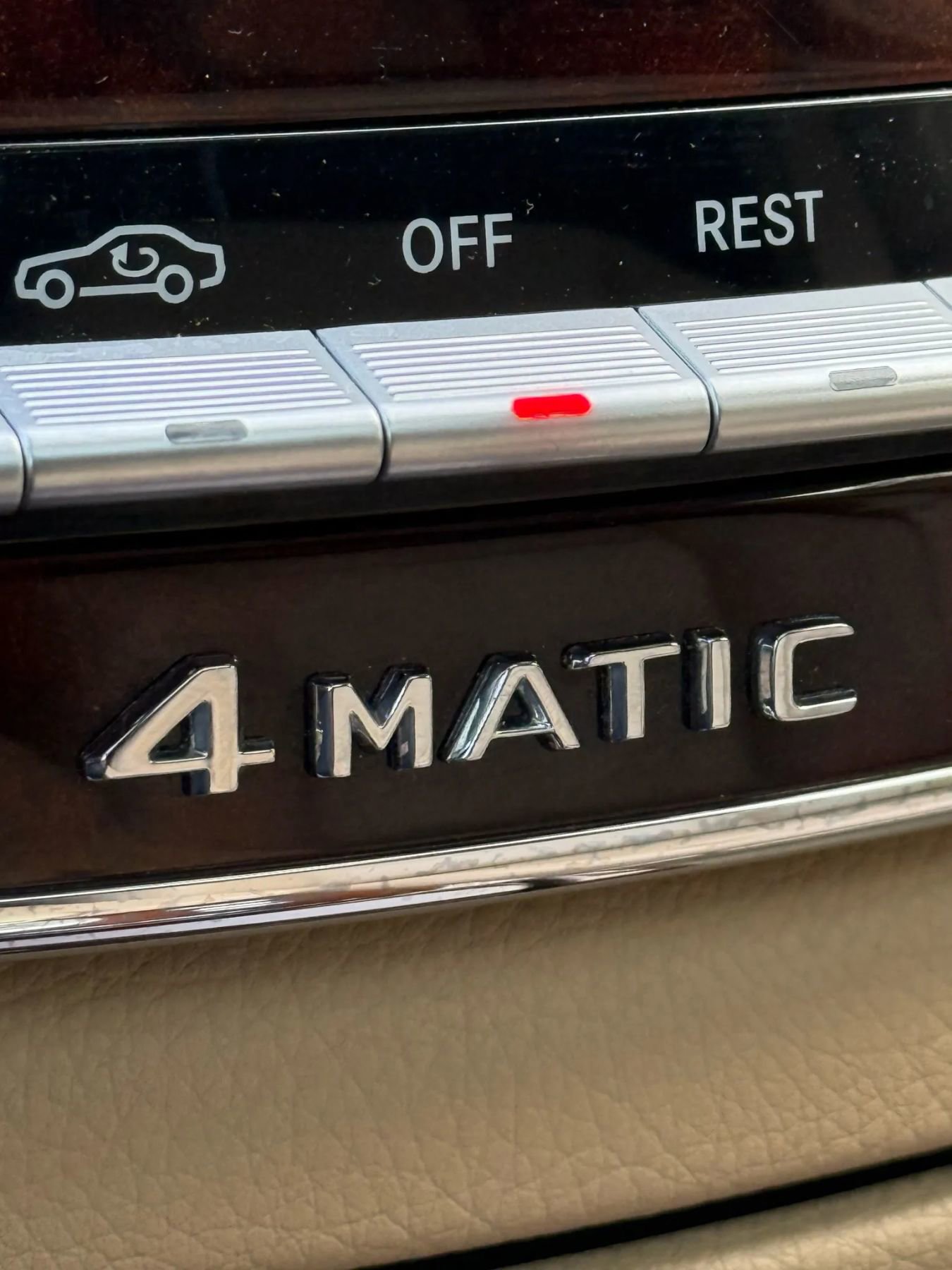 Used 2012 Mercedes-Benz S 550 4MATIC image 36