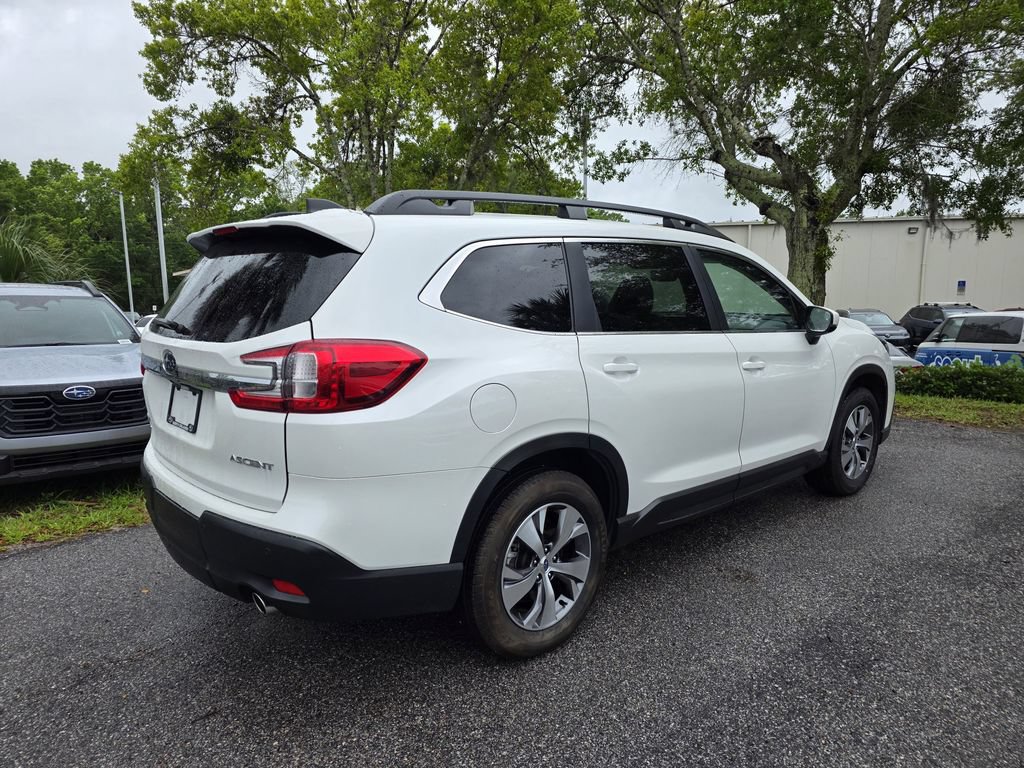 Used 2025 Subaru Ascent Premium AWD/4WD image 3