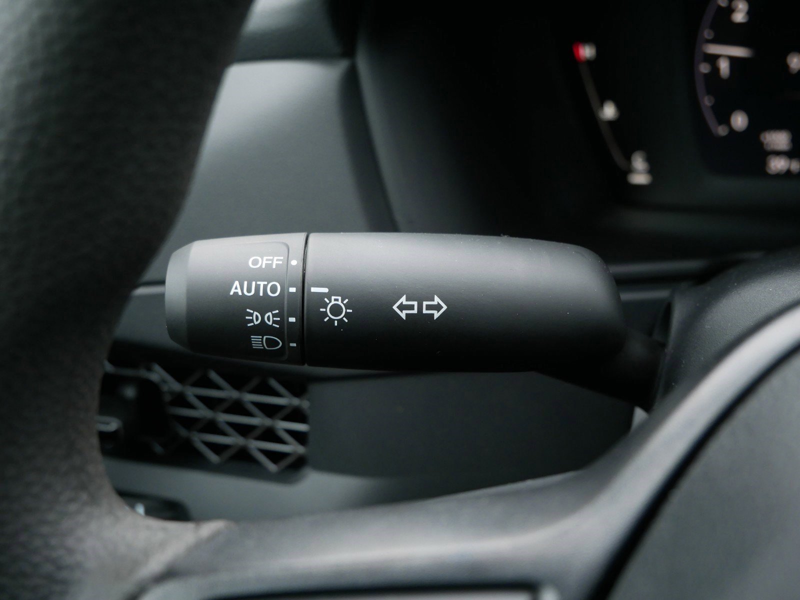 New 2025 Honda Accord LX image 14