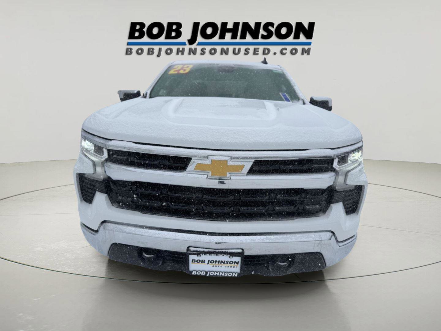 Used 2023 Chevrolet Silverado 1500 LT image 2