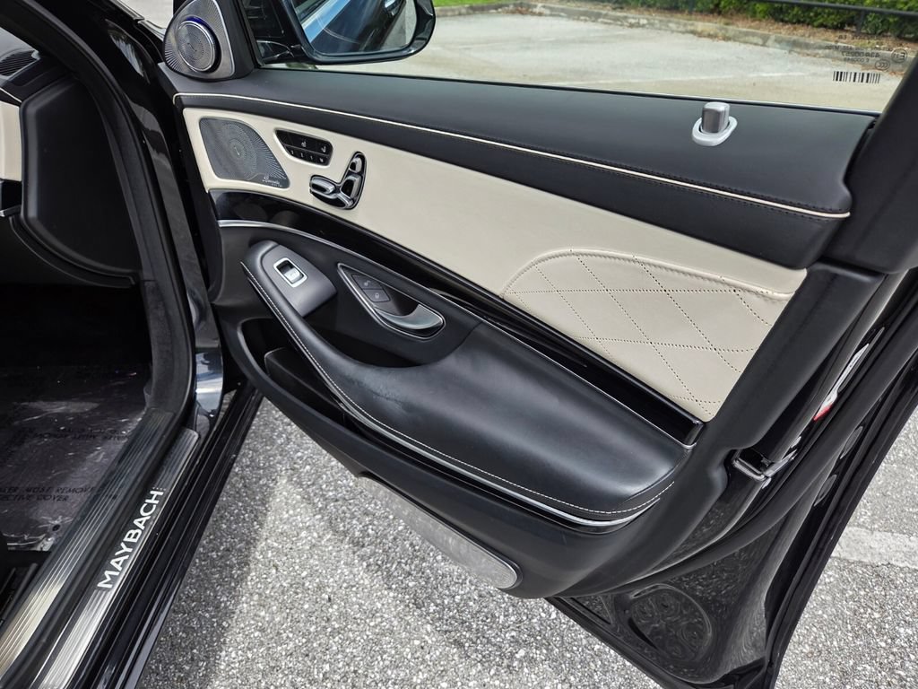 Used 2020 Mercedes-Benz Maybach S 650 image 15