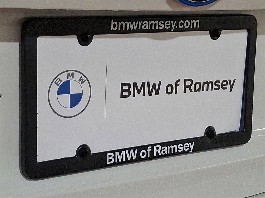 Used 2025 BMW i4 xDrive40i w/ M Sport Package image 30