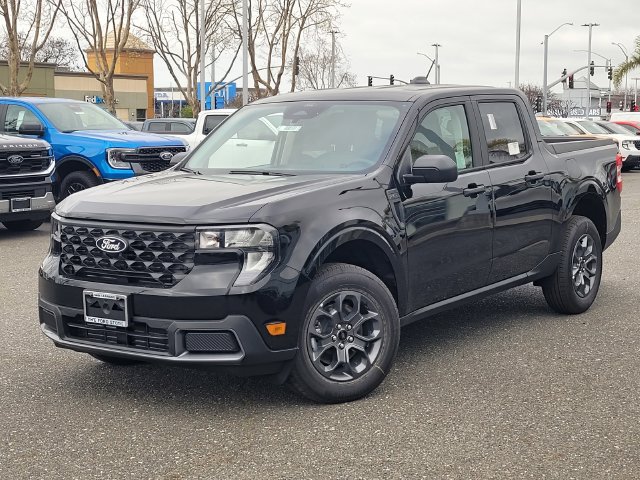 New 2026 Ford Maverick XLT AWD/4WD image 2