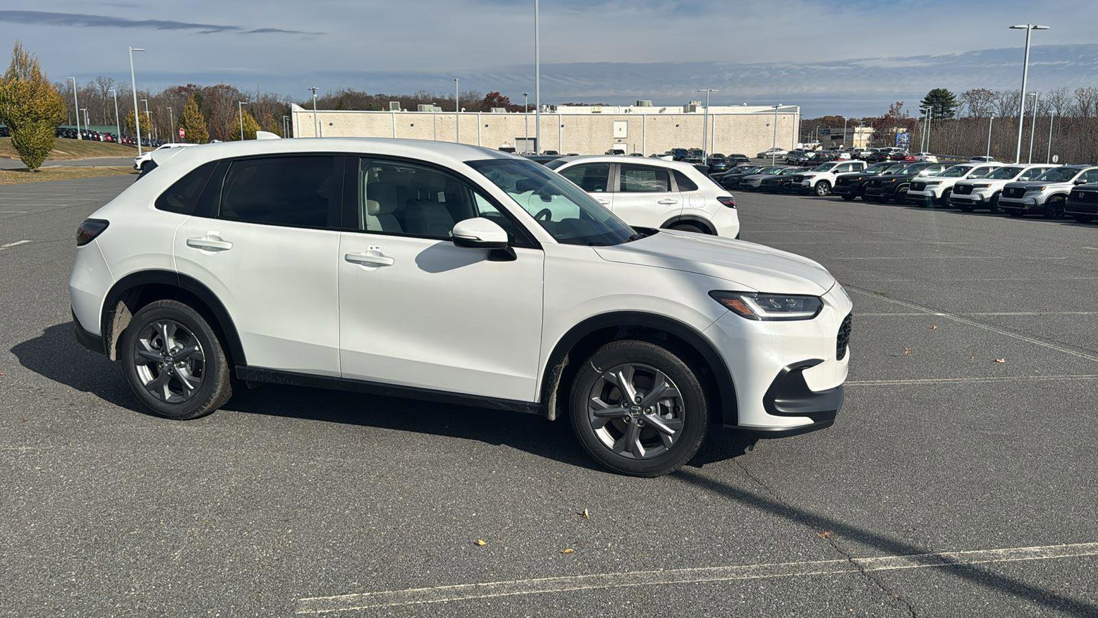 New 2026 Honda HR-V LX image 3