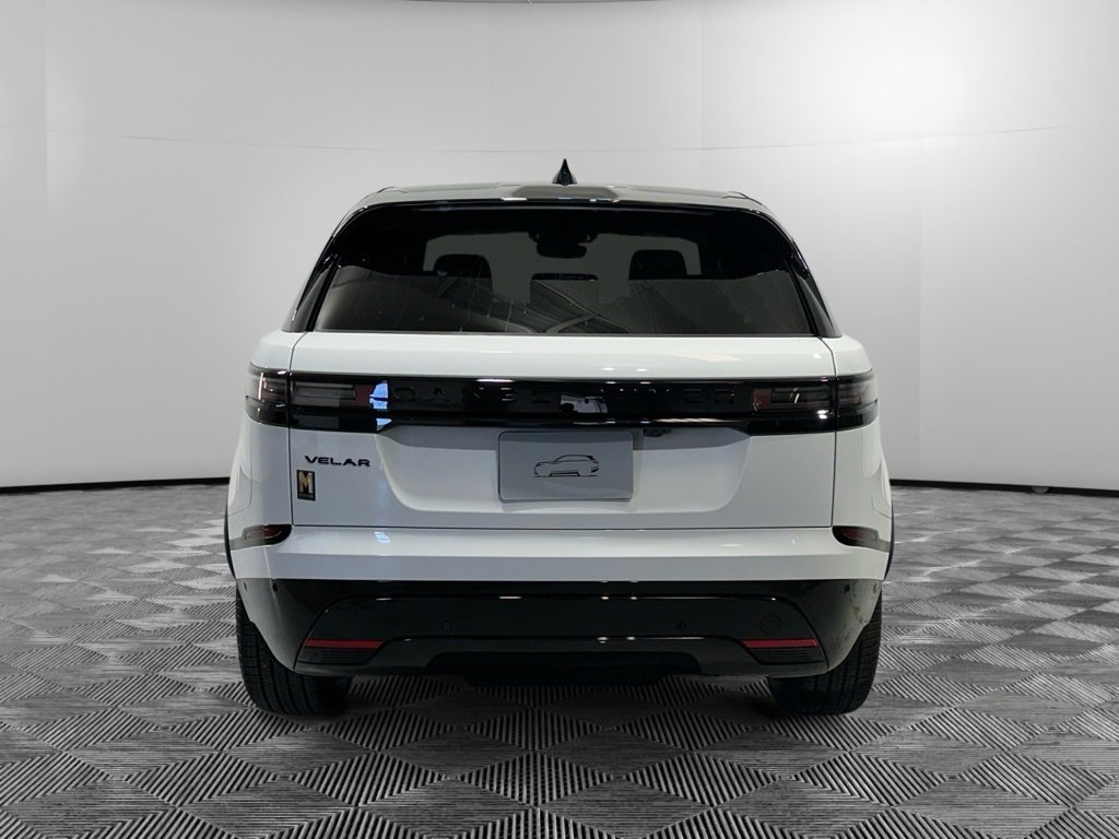 New 2026 Land Rover Range Rover Velar Dynamic SE image 6