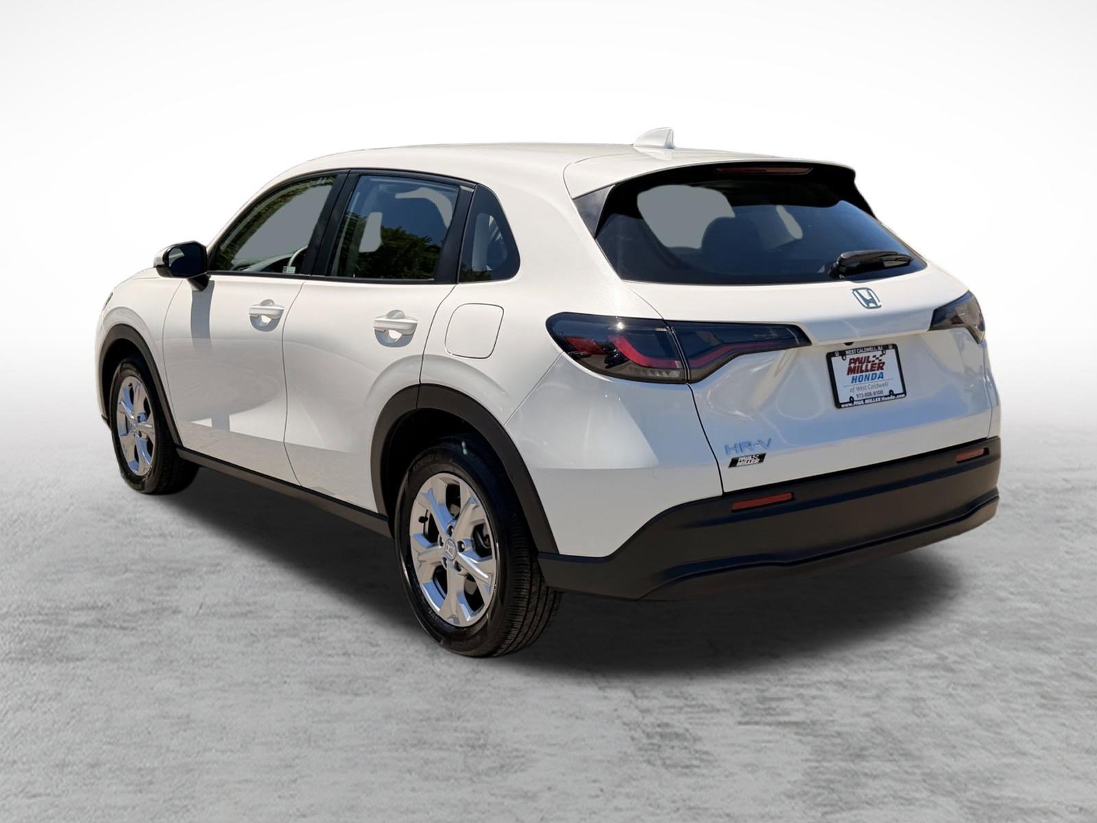 Certified 2024 Honda HR-V LX image 4