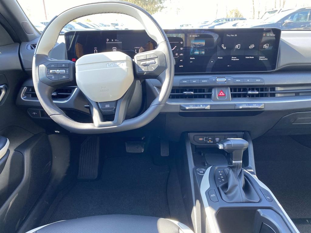 New 2026 Kia K4 GT-Line image 7