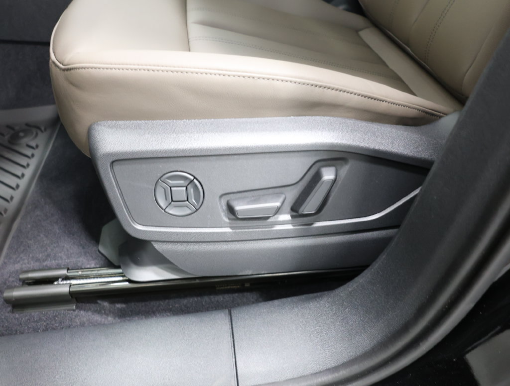 New 2026 Audi Q5 Premium Plus AWD/4WD image 14