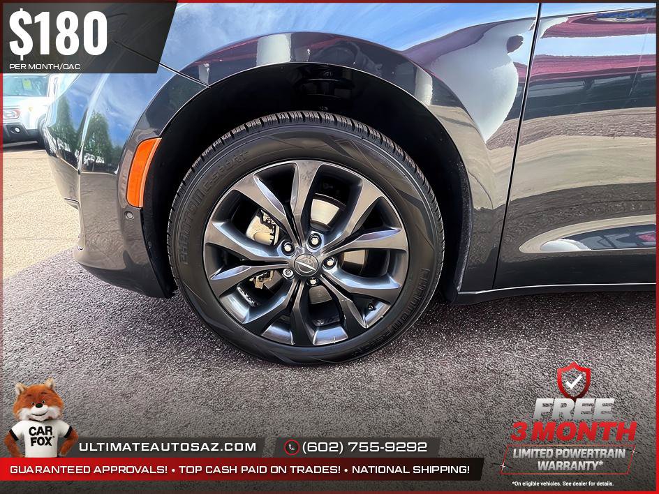 Used 2019 Chrysler Pacifica Touring-L w/ Advanced Safetytec Group FWD image 20