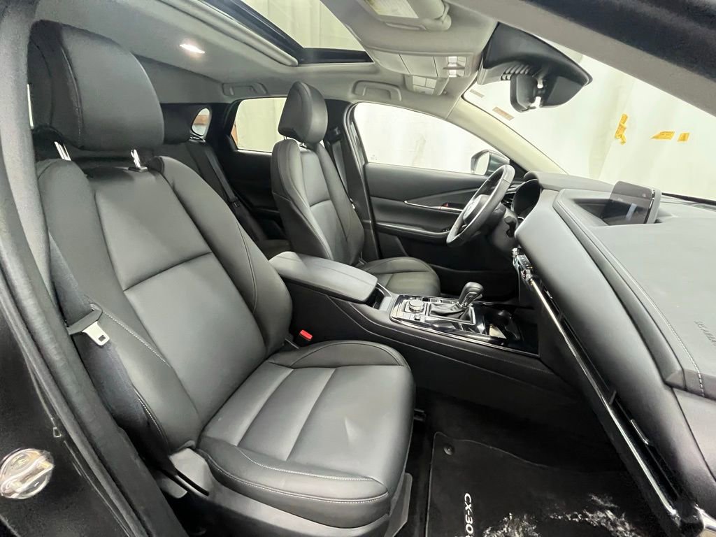 Certified 2025 MAZDA CX-30 AWD 2.5 S w/ Preferred Package image 12