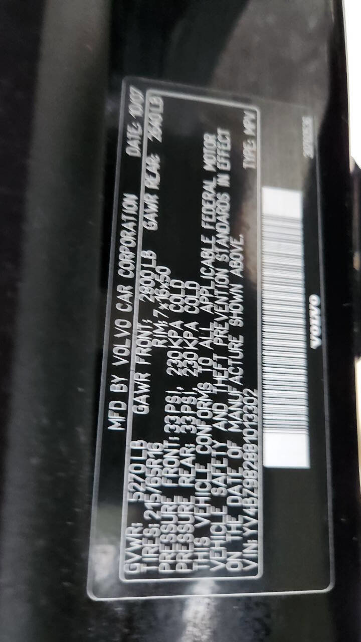 Used 2008 Volvo XC70 3.2 image 36