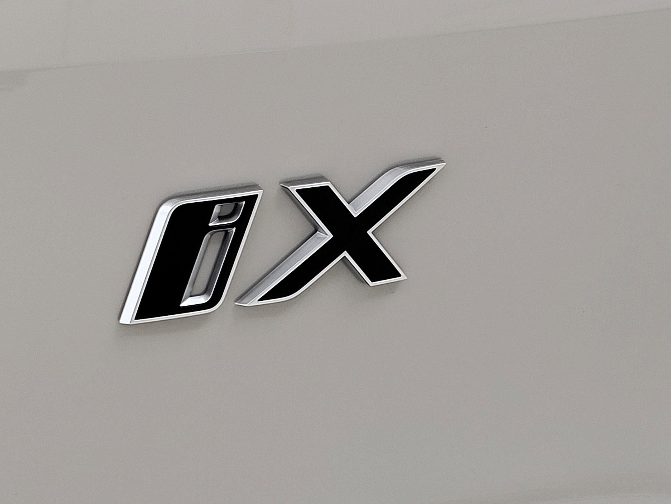 New 2026 BMW iX M70 image 11