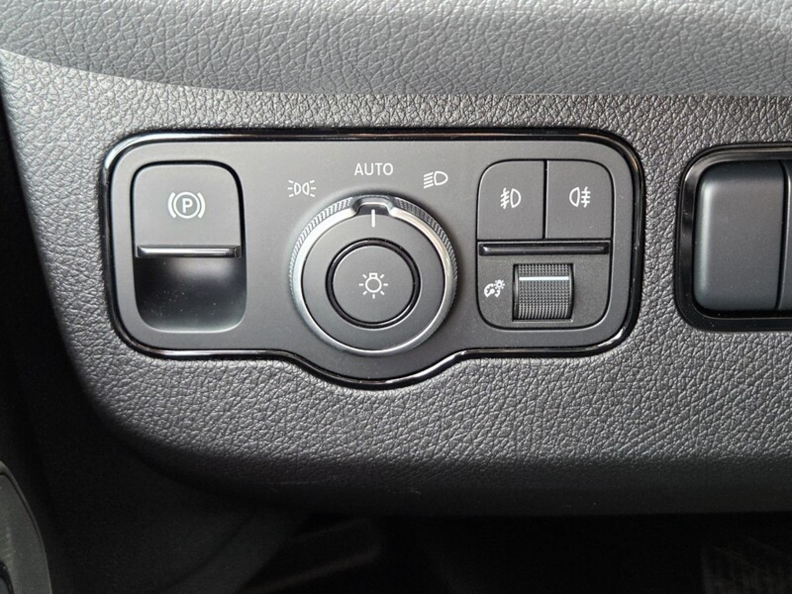 New 2026 Mercedes-Benz Sprinter 2500 image 36