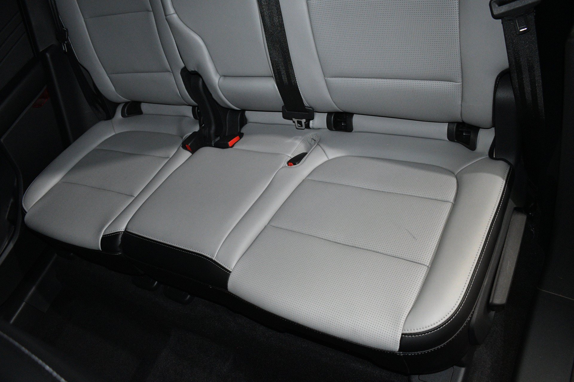 Used 2024 Ford Escape Platinum AWD/4WD image 19