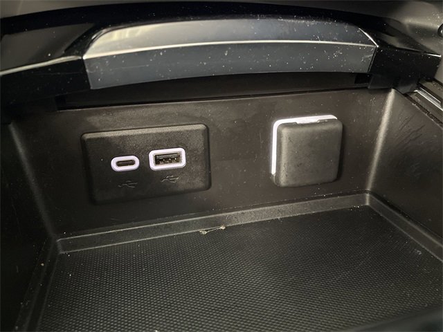 Certified 2023 Buick Envision Essence w/ Sport Touring Package image 29