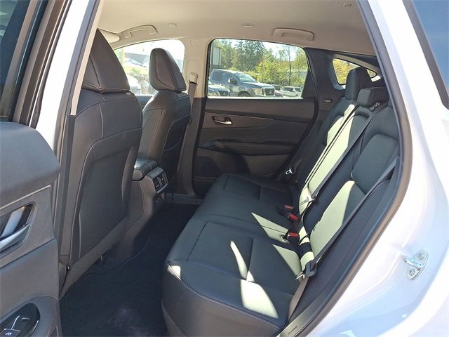 Used 2025 Nissan Murano SV image 20