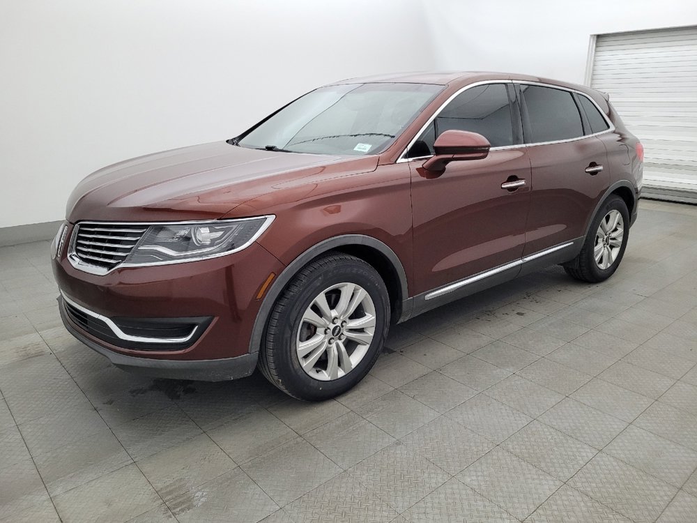 Used 2016 Lincoln MKX Premiere w/ Cargo Utility Package FWD image 2