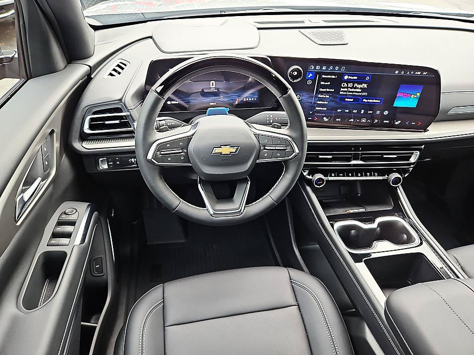 New 2026 Chevrolet Traverse LT w/ Enhanced Driving Package FWD image 13