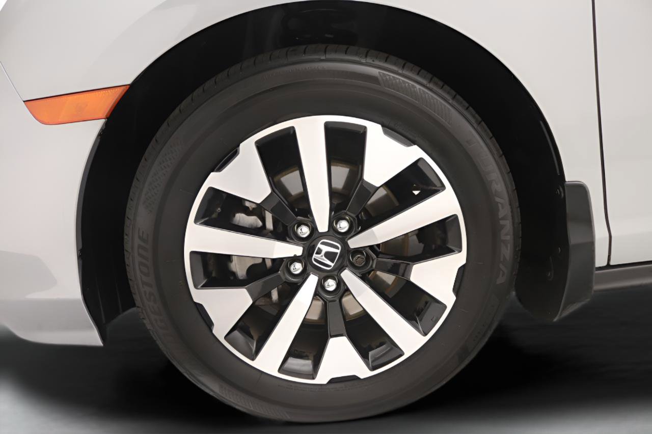 Used 2025 Honda Odyssey EX-L image 26