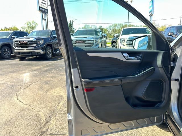 Used 2021 Ford Escape SEL AWD/4WD image 28