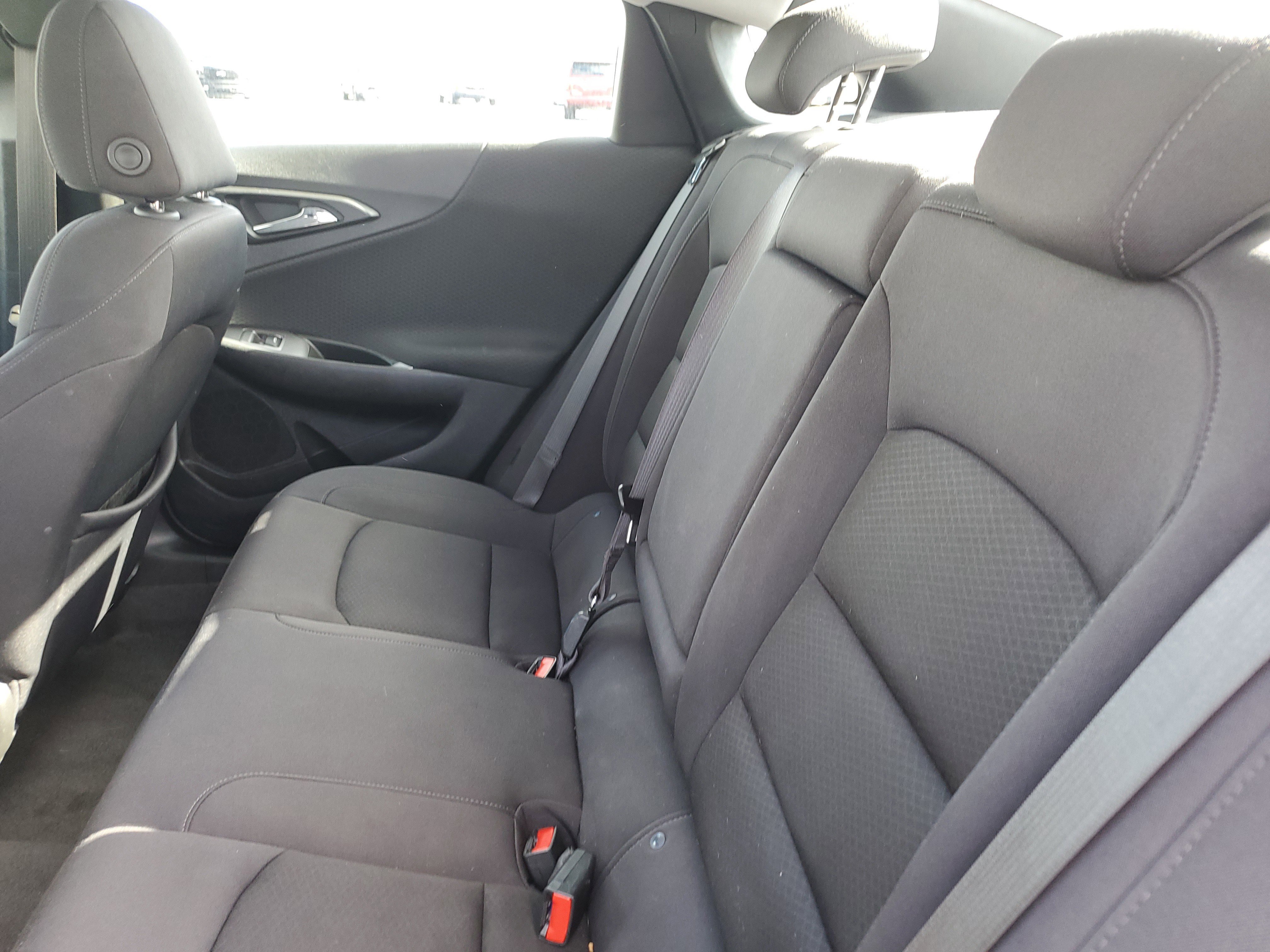 Used 2023 Chevrolet Malibu LT FWD image 12