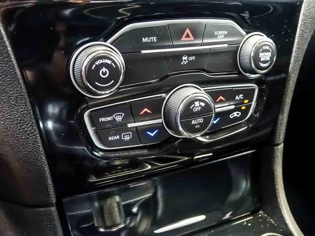 Used 2023 Chrysler 300 Touring AWD/4WD image 24