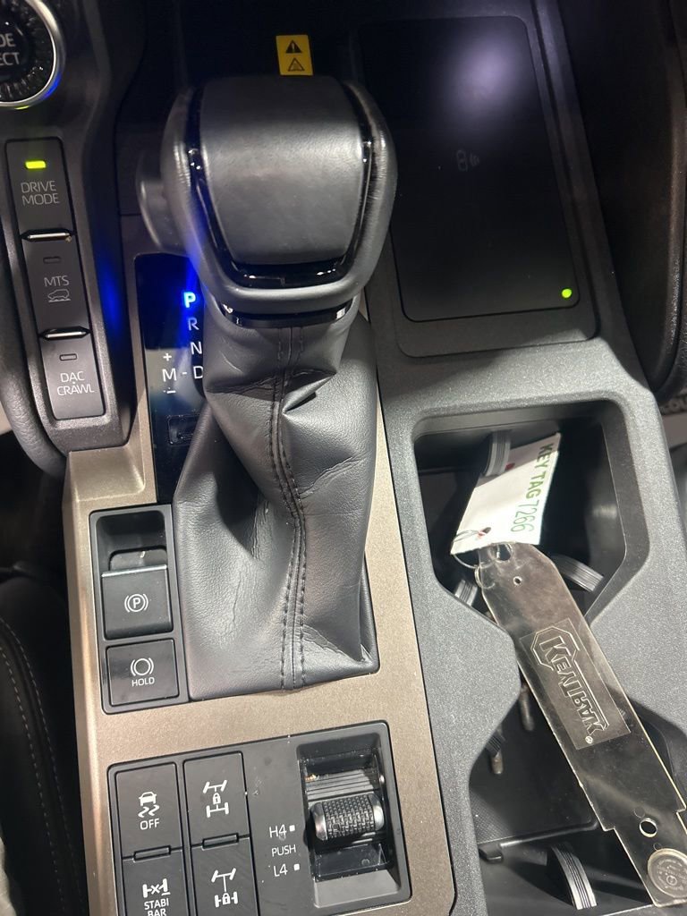 Used 2024 Toyota Land Cruiser image 30