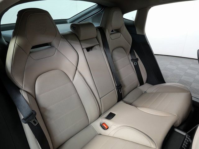 New 2026 Porsche Panamera image 21