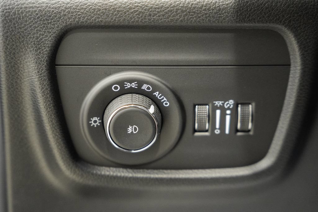New 2026 Jeep Grand Cherokee L Limited AWD/4WD image 46