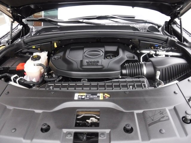 Certified 2022 Jeep Grand Cherokee Overland image 12