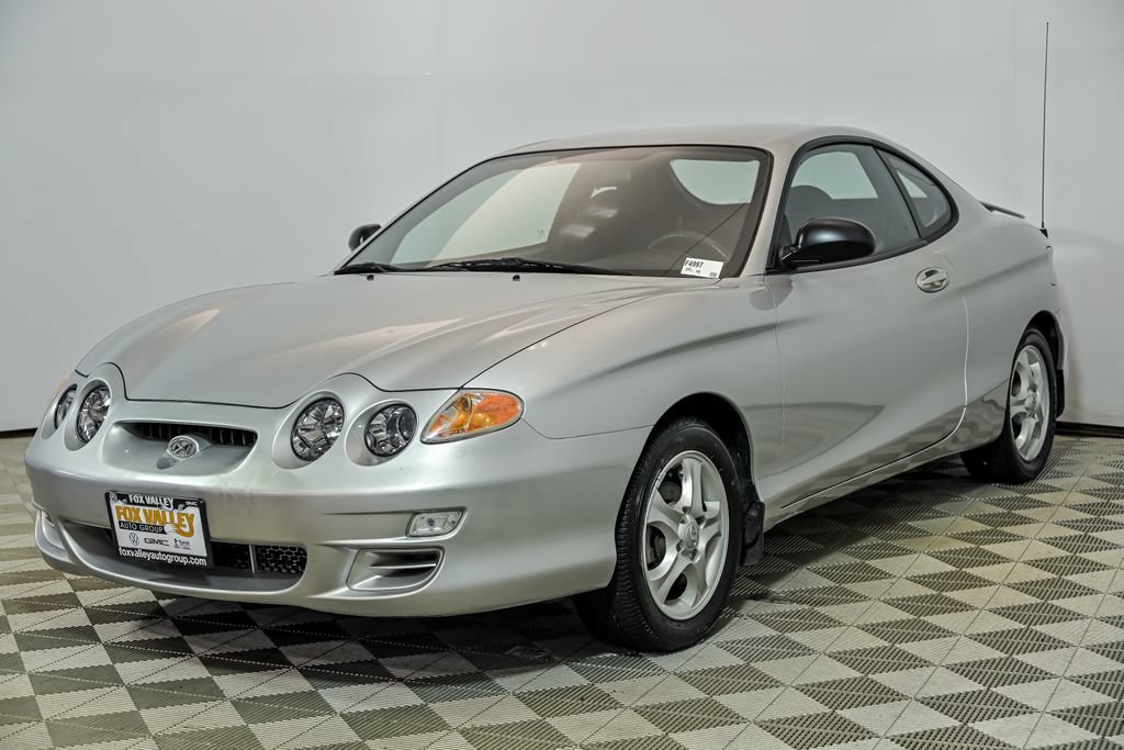 Used 2001 Hyundai Tiburon FWD image 5
