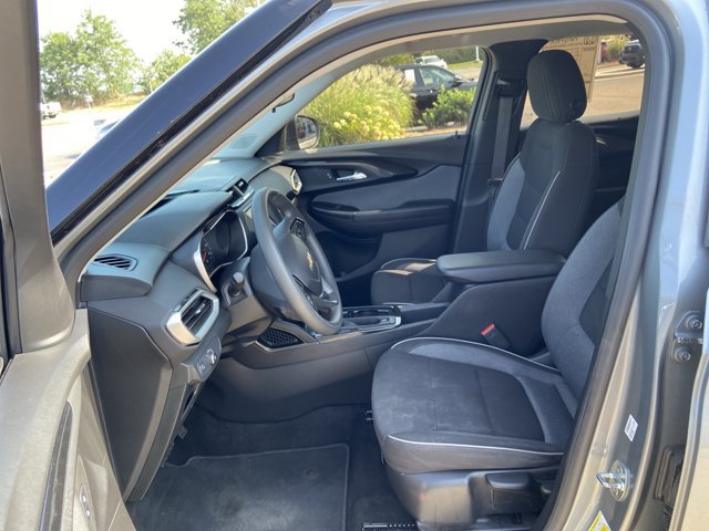 Used 2023 Chevrolet TrailBlazer LS FWD image 35