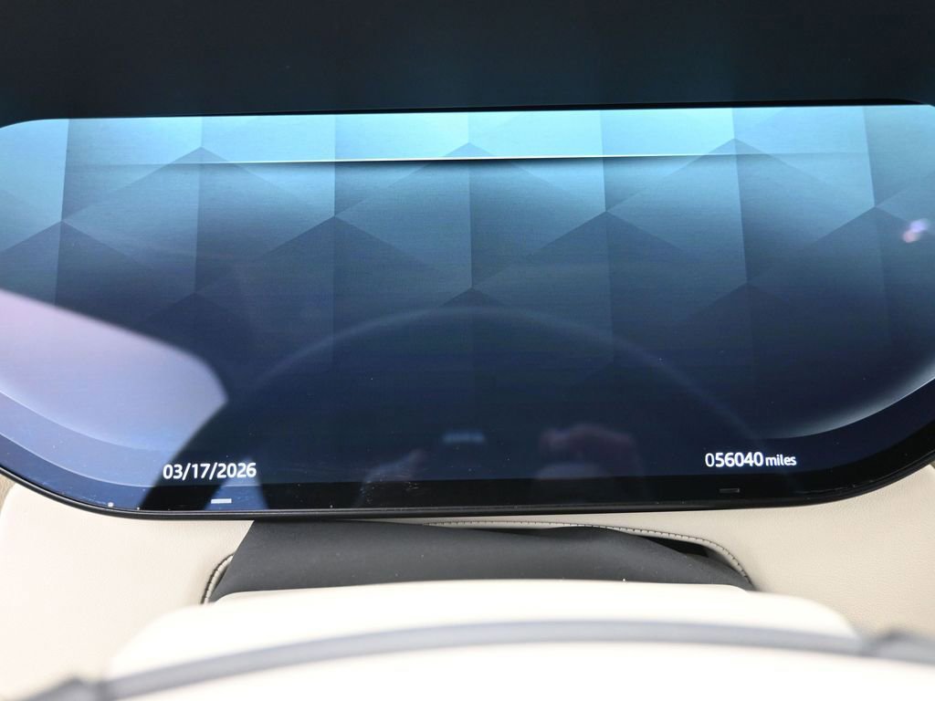 Used 2022 Land Rover Range Rover Long Wheelbase SE image 30