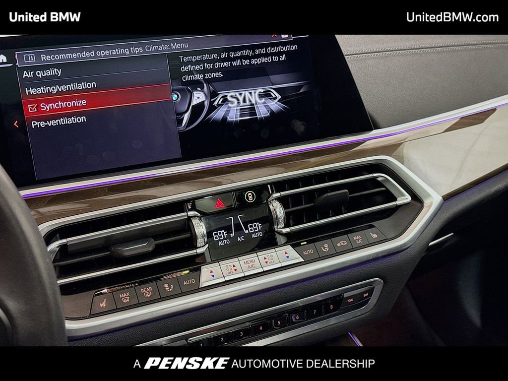 Used 2022 BMW X5 sDrive40i w/ Parking Assistance Package image 11