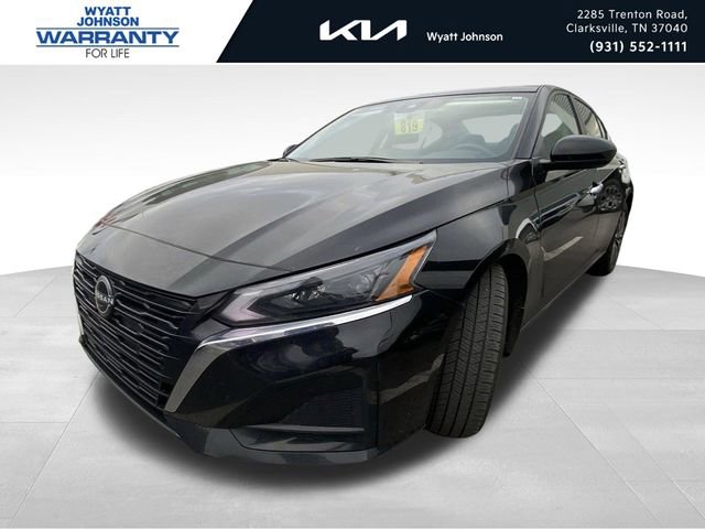 Used 2023 Nissan Altima 2.5 SV w/ SV Premium Package