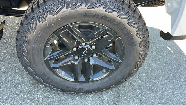 New 2026 Chevrolet Silverado 1500 Custom Trail Boss w/ LPO, Dark Essentials Package image 30
