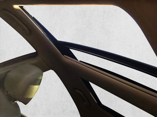 Used 2012 Hyundai Sonata Limited w/ Navigation Pkg image 17