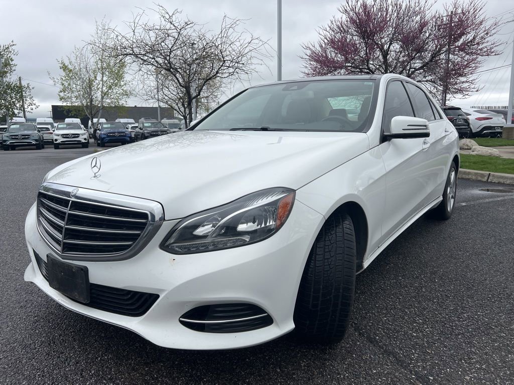Used 2015 Mercedes-Benz E 350 4MATIC Sedan image 4