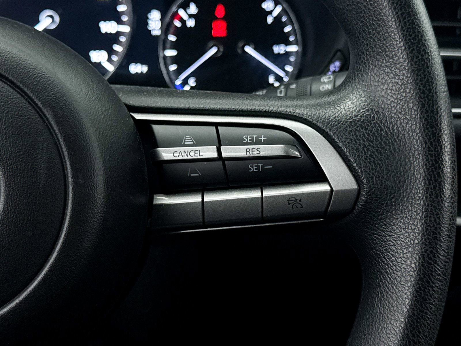 Certified 2023 MAZDA CX-30 AWD 2.5 S image 31