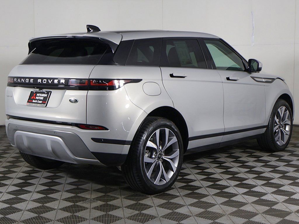 Used 2022 Land Rover Range Rover Evoque SE image 13