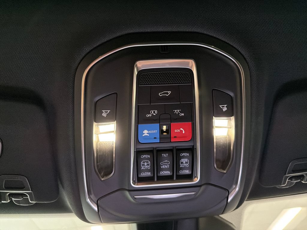 New 2026 Jeep Grand Cherokee Limited AWD/4WD image 15