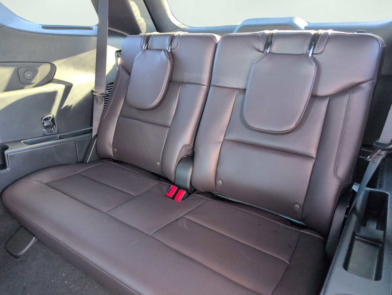 New 2025 Ford Explorer Platinum image 18