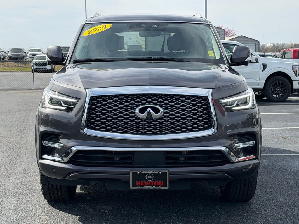 Used 2024 INFINITI QX80 Luxe image 10