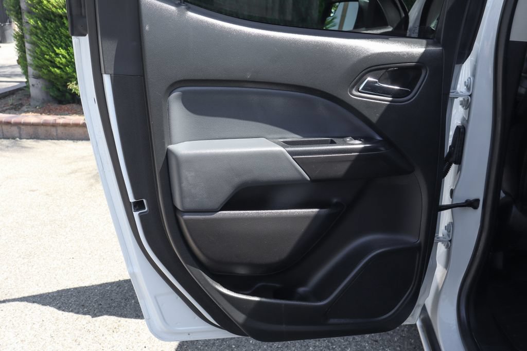 Used 2020 Chevrolet Colorado Z71 AWD/4WD image 45