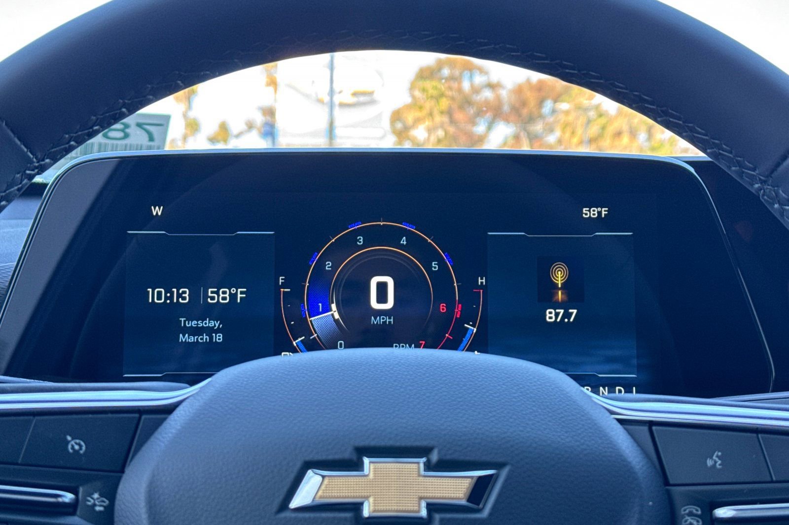 New 2025 Chevrolet Equinox LT image 25