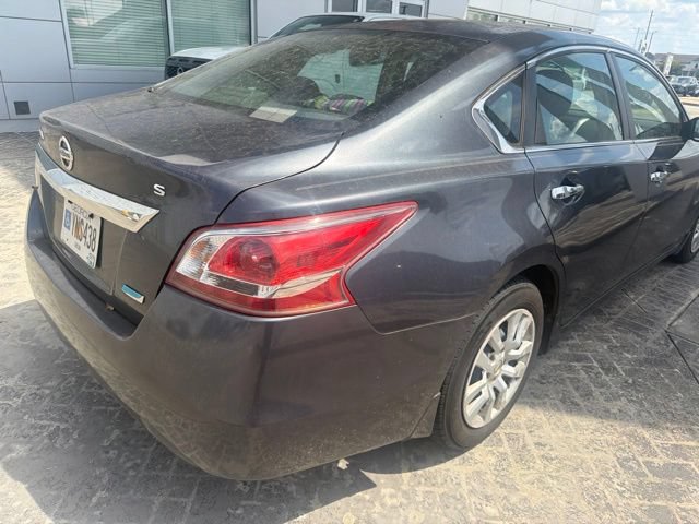 Used 2013 Nissan Altima 2.5 S FWD image 38