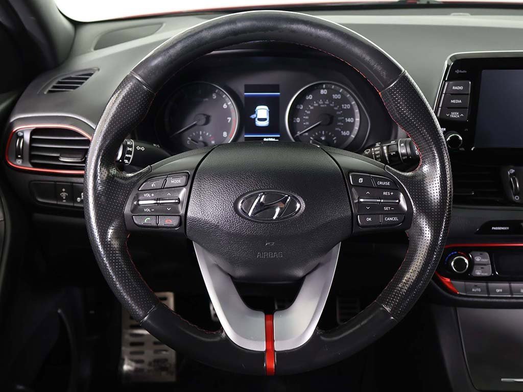 Used 2018 Hyundai Elantra GT Sport image 36