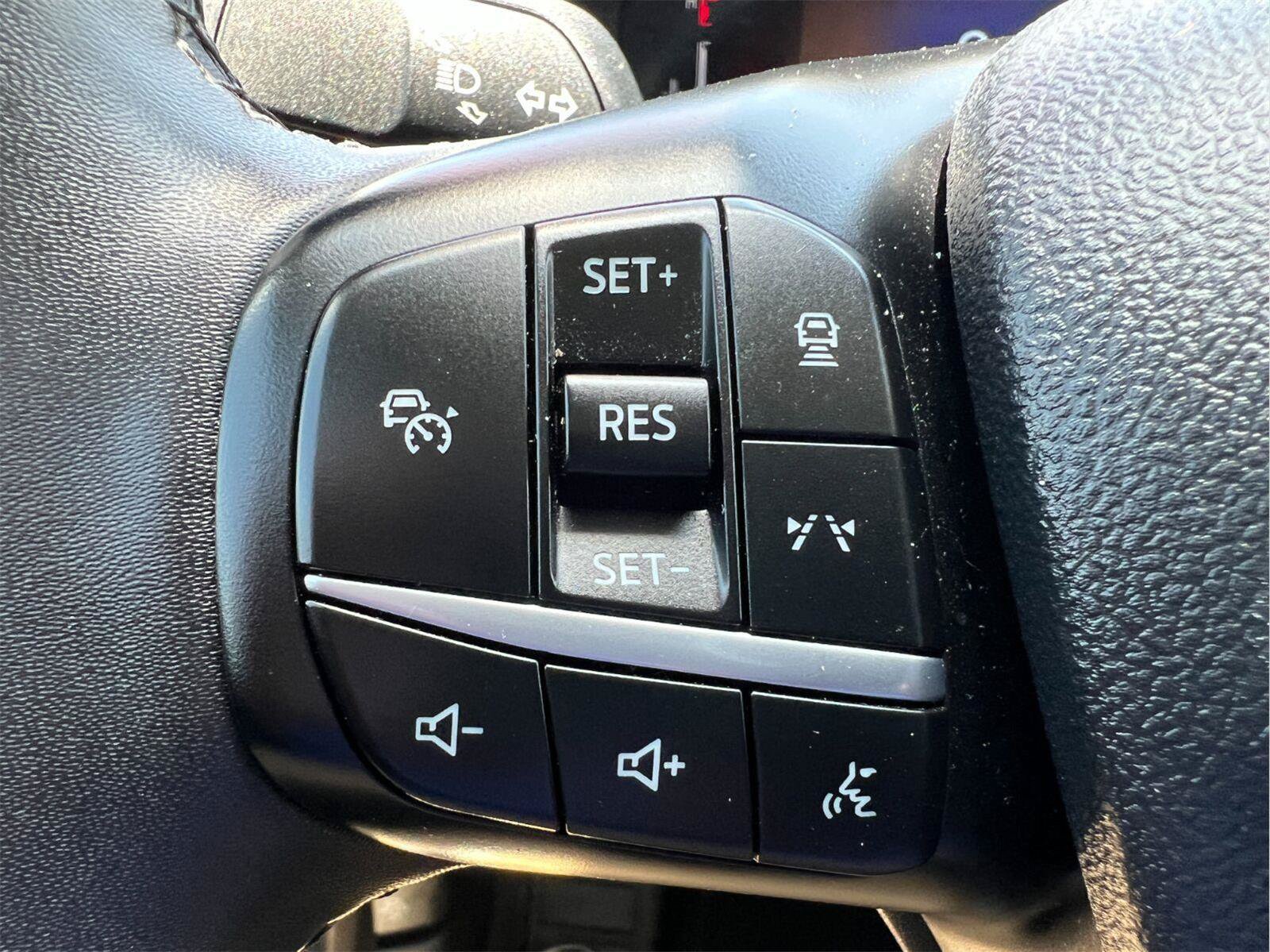 Used 2023 Ford Escape Active w/ Tech Pack #1 FWD image 29