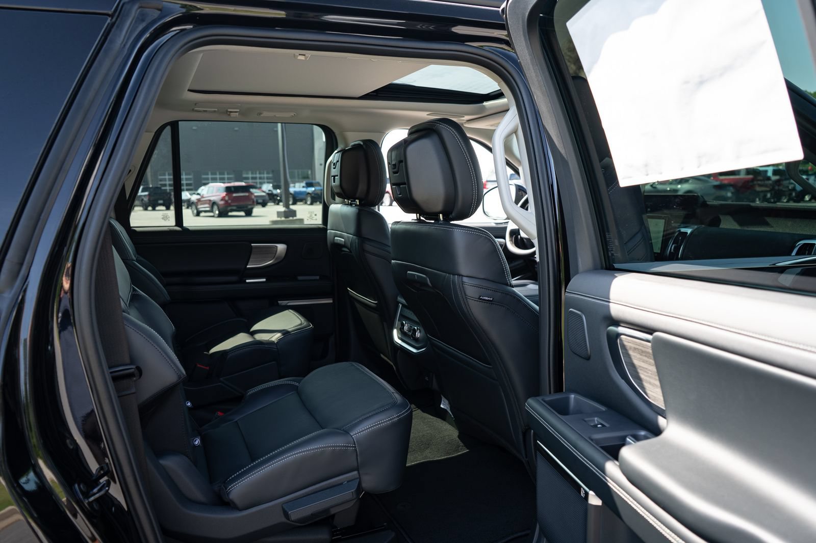 New 2027 Ford Expedition Max Platinum w/ Driver's Package AWD/4WD image 38