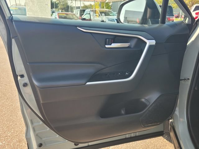 Used 2021 Toyota RAV4 XLE w/ XLE Grade Weather Package FWD image 18